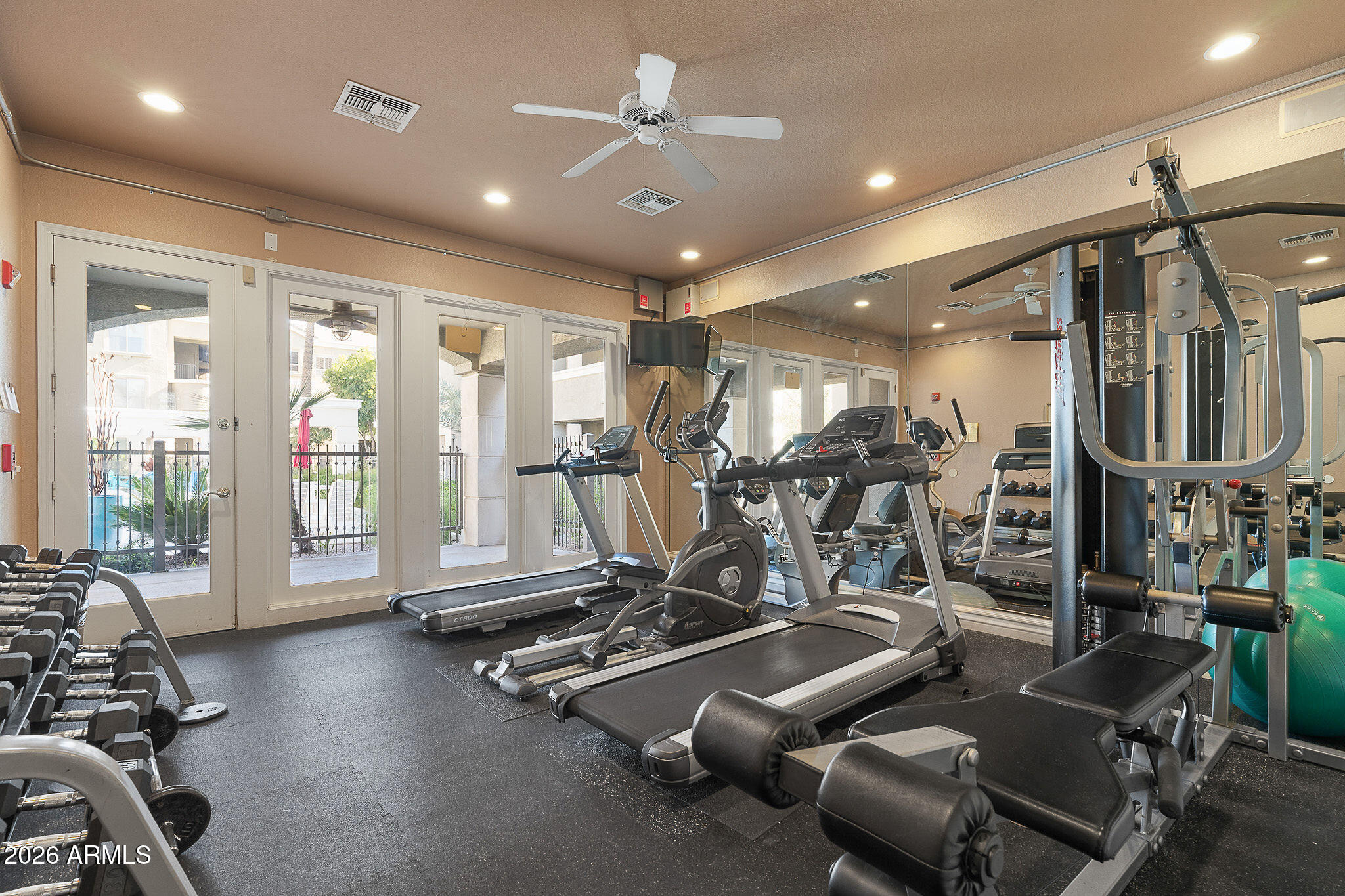 5303 North 7th Street, Unit 331 Phoenix, AZ 85014 - Photo 31 of 39 a view of a room with gym equipment