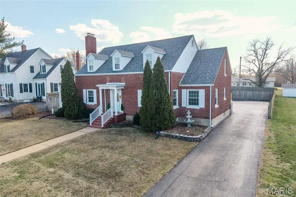 $249,900 | 485 South Madison Avenue, Lebanon, MO 65536