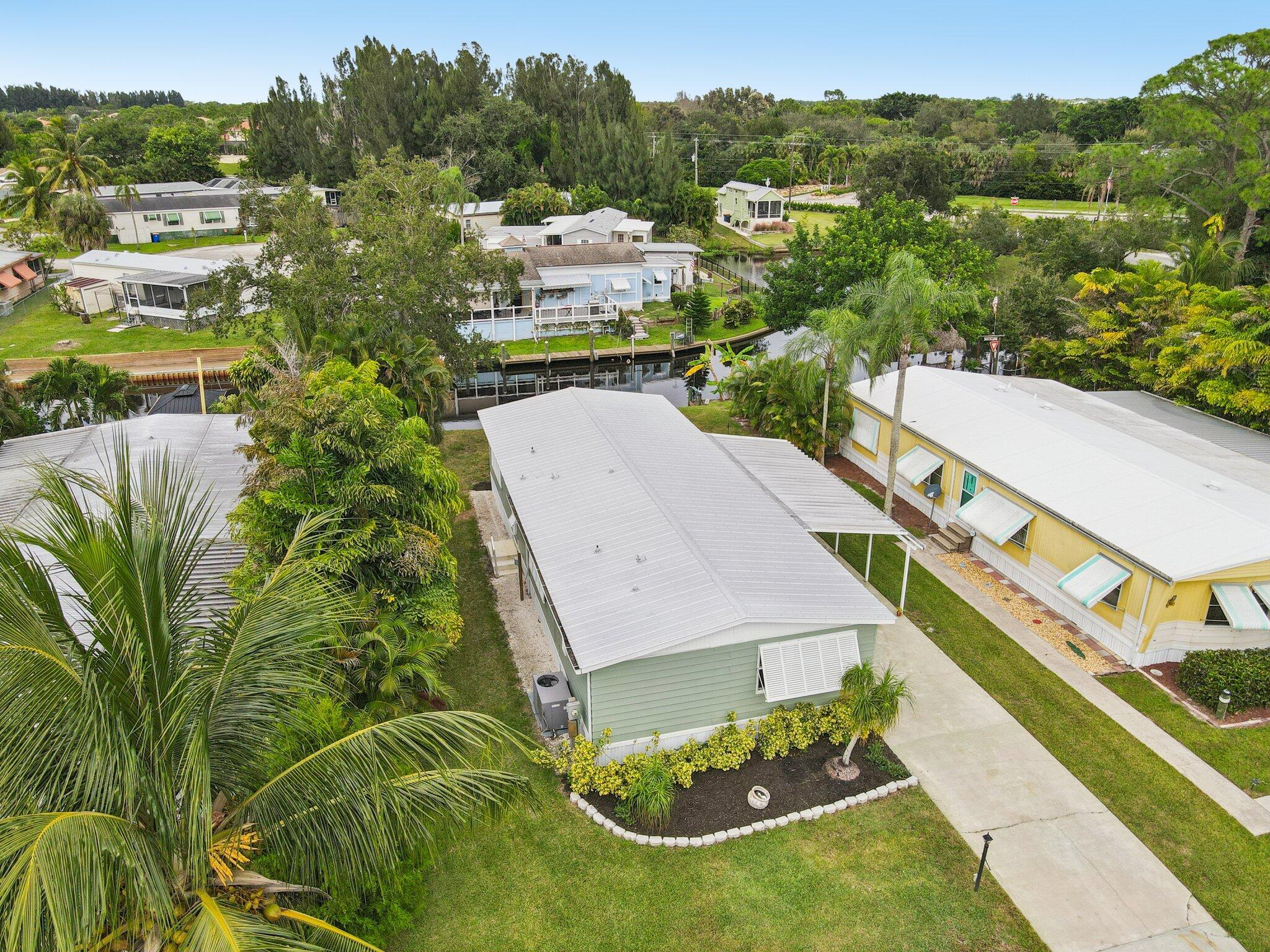 251 Southeast Paradise Place Stuart, FL 34997 - Photo 28 of 39