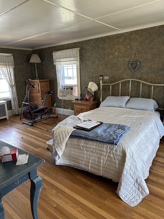 288 Glen Road Weston, MA 02493 - Photo 9 of 11 Gallery Image 9