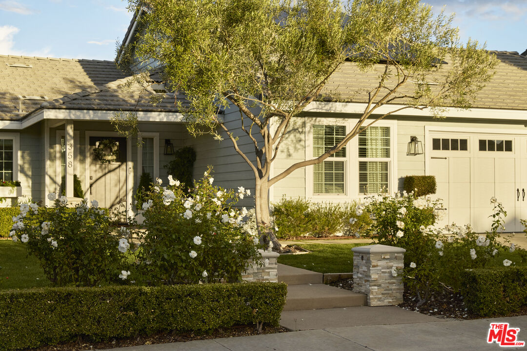 358 Via Metates Oceanside, CA 92057 - Photo 1 of 29 front view of a house