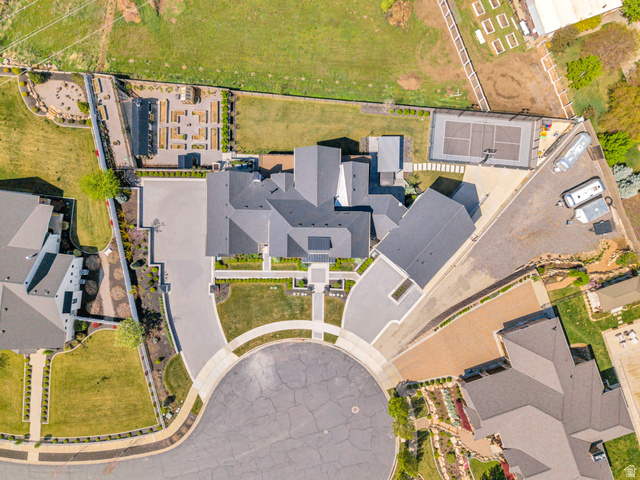 1720 Hillcrest Circle Mapleton, UT 84664 - Photo 31 of 116 Aerial perspective of suburban area