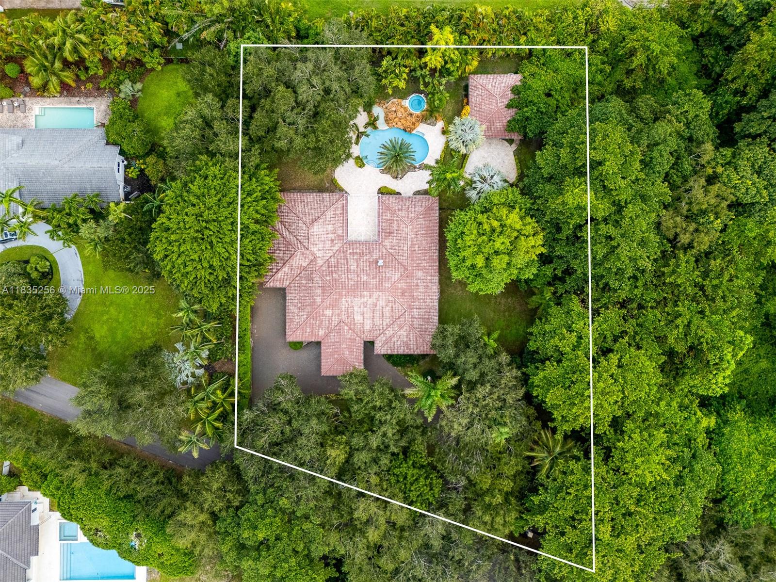 10735 Southwest 58th Avenue Pinecrest, FL 33156 - Photo 2 of 75