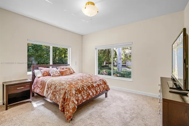 $4,050,000 | 10735 Southwest 58th Avenue, Pinecrest, FL 33156