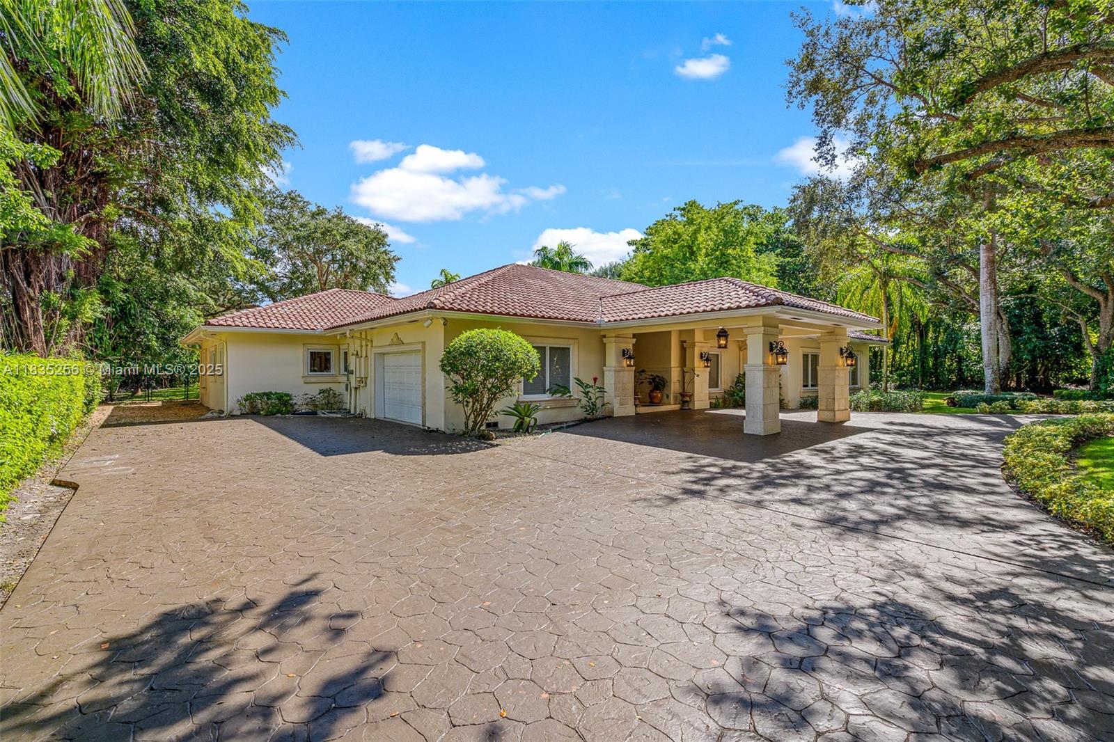 10735 Southwest 58th Avenue Pinecrest, FL 33156 - Photo 6 of 75