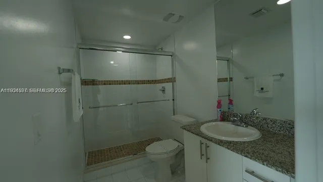 $3,221 | 987 Southwest 37th Avenue, Unit 1012, Miami, FL 33135