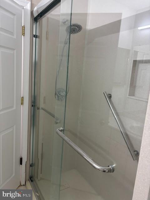 57 Windsor Pond Road Princeton Junction, NJ 08550 - Photo 23 of 37 a bathroom with a shower