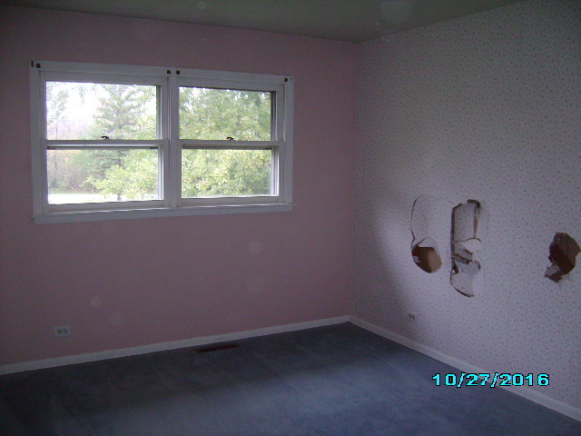 10119 Ballard Road Woodstock, IL 60098 - Photo 8 of 24