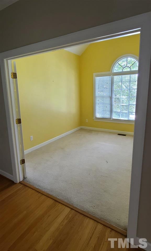 2028 Kinleys Way Raleigh, NC 27613 - Photo 19 of 27