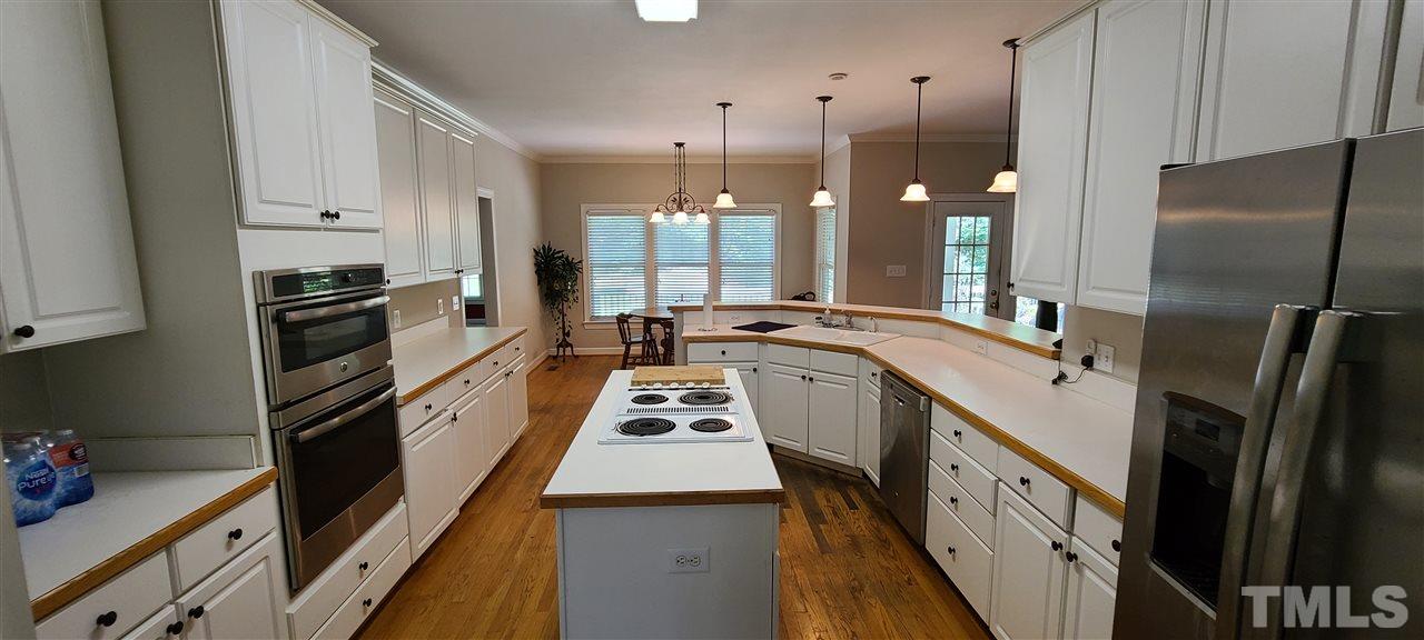 2028 Kinleys Way Raleigh, NC 27613 - Photo 8 of 27