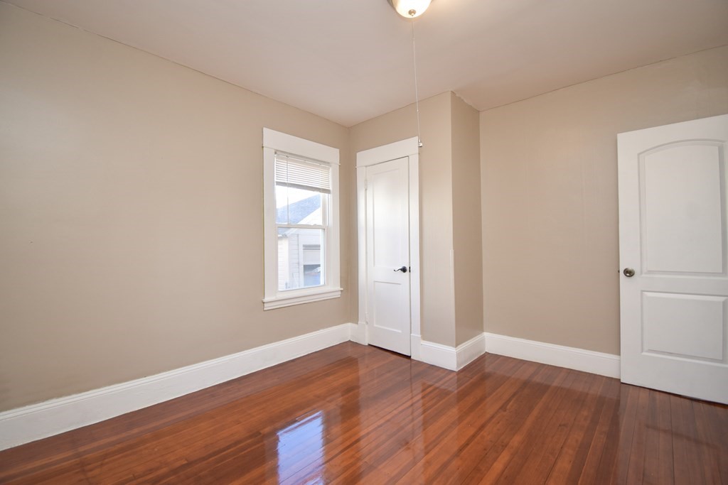47-49 Draper Street Springfield, MA 01108 - Photo 16 of 42