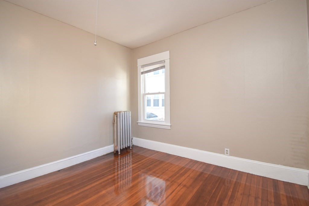 47-49 Draper Street Springfield, MA 01108 - Photo 18 of 42