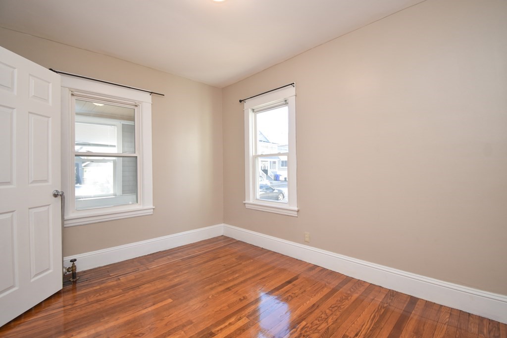 47-49 Draper Street Springfield, MA 01108 - Photo 22 of 42