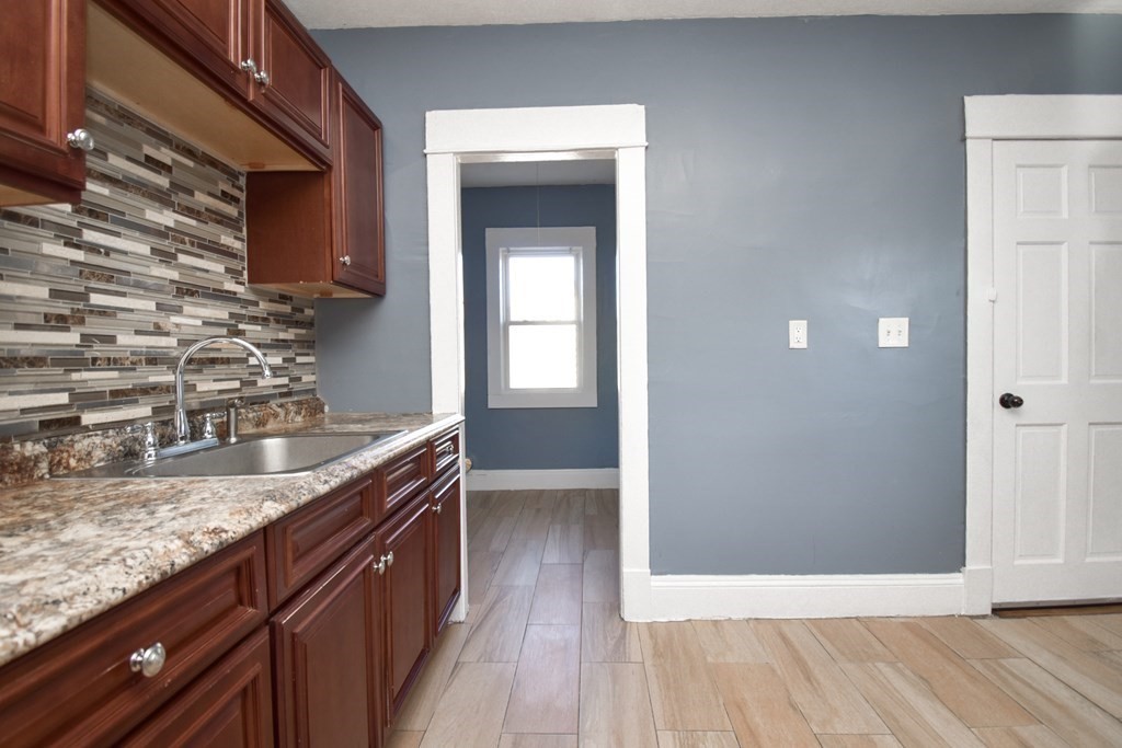 47-49 Draper Street Springfield, MA 01108 - Photo 28 of 42