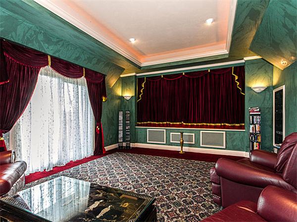 69 Huntington Road Newton, MA 02458 - Photo 23 of 30 Gallery Image 23