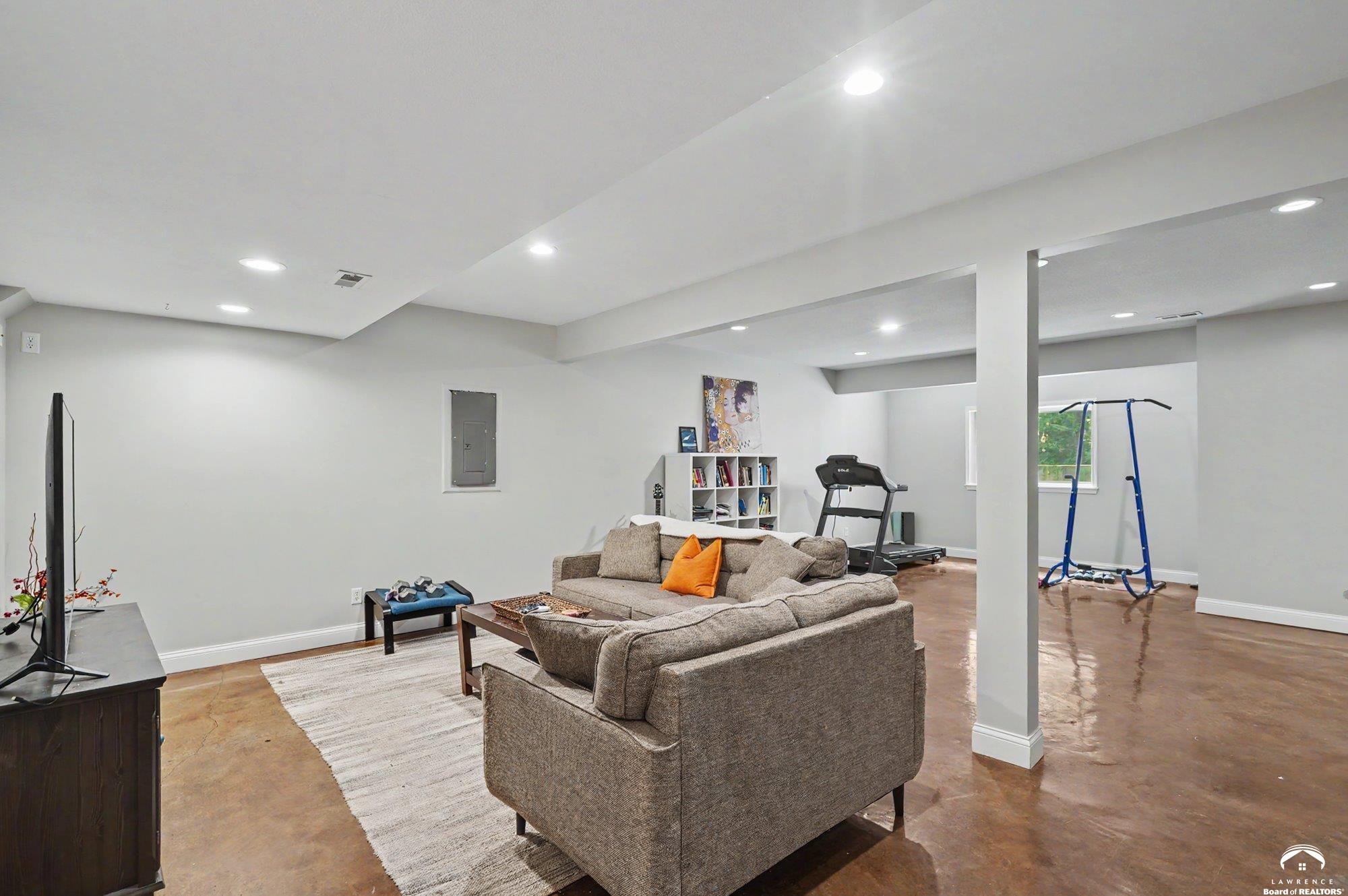 3238 Huntington Road Lawrence, KS 66049 - Photo 35 of 49