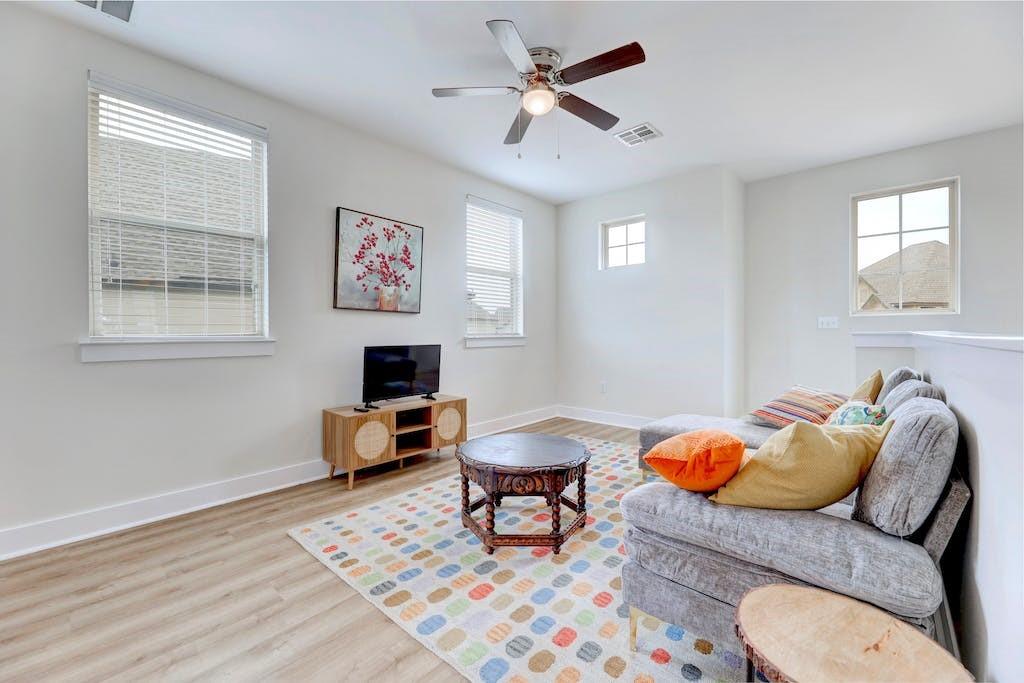 13501 Metric Boulevard, Unit 3 Austin, TX 78727 - Photo 16 of 25