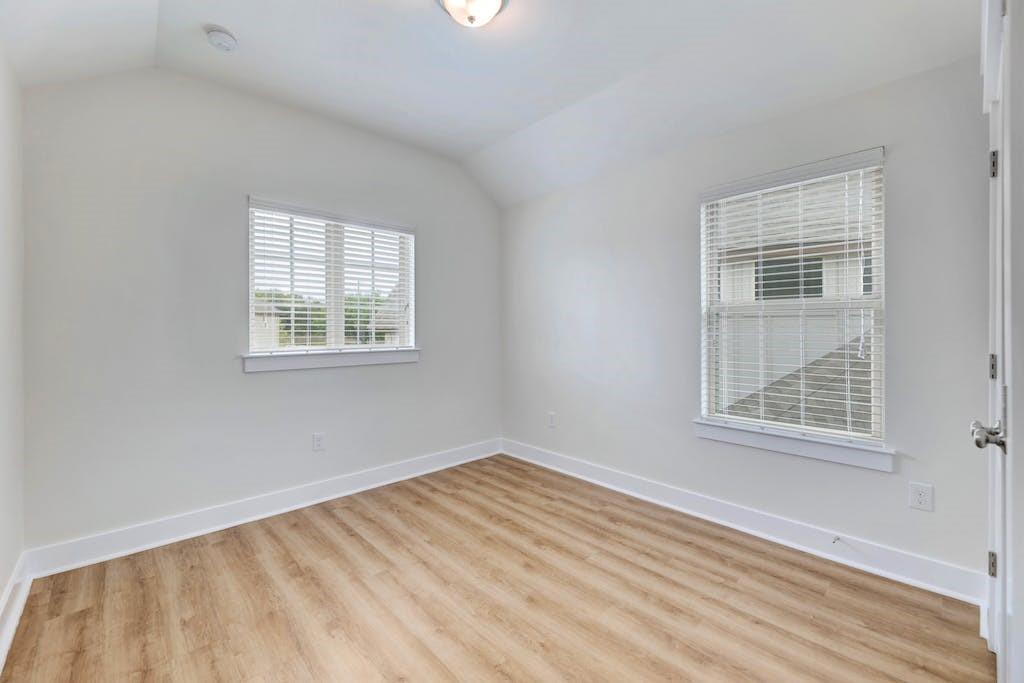 13501 Metric Boulevard, Unit 3 Austin, TX 78727 - Photo 20 of 25