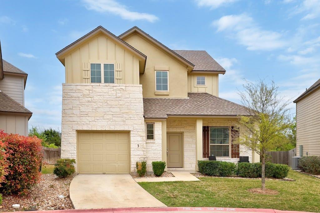 13501 Metric Boulevard, Unit 3 Austin, TX 78727 - Photo 2 of 25 Welcome home!