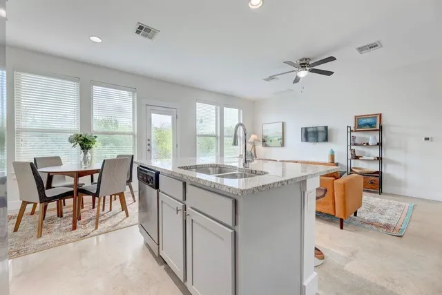 $429,000 | 13501 Metric Boulevard, Unit 3, Austin, TX 78727