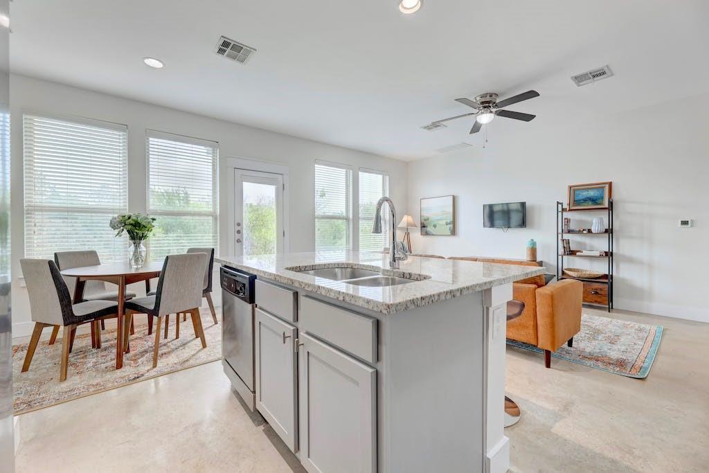 13501 Metric Boulevard, Unit 3 Austin, TX 78727 - Photo 6 of 25