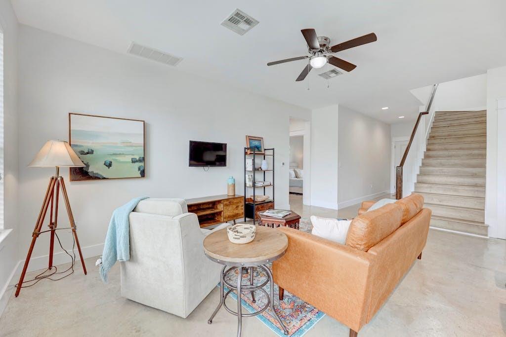 13501 Metric Boulevard, Unit 3 Austin, TX 78727 - Photo 9 of 25