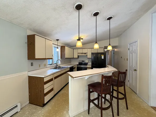 $554,000 | 1523 North Road, North Yarmouth, ME 04097