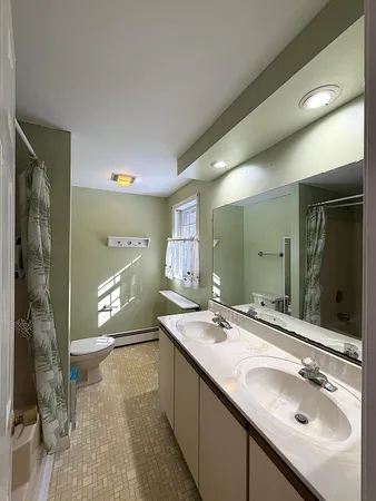 $554,000 | 1523 North Road, North Yarmouth, ME 04097