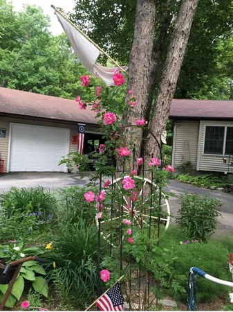 $554,000 | 1523 North Road, North Yarmouth, ME 04097