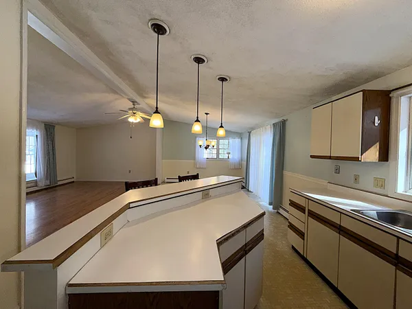 $554,000 | 1523 North Road, North Yarmouth, ME 04097