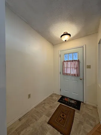 $554,000 | 1523 North Road, North Yarmouth, ME 04097