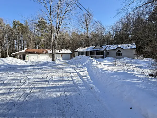 $554,000 | 1523 North Road, North Yarmouth, ME 04097