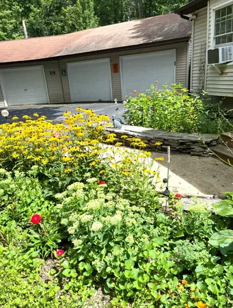 $554,000 | 1523 North Road, North Yarmouth, ME 04097