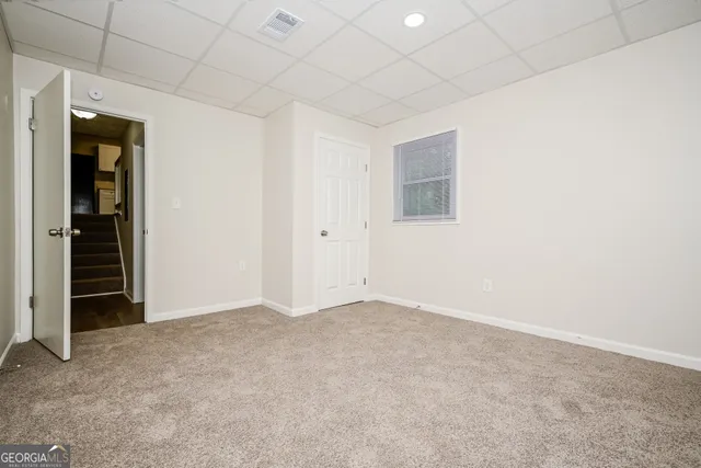 an empty room with closet