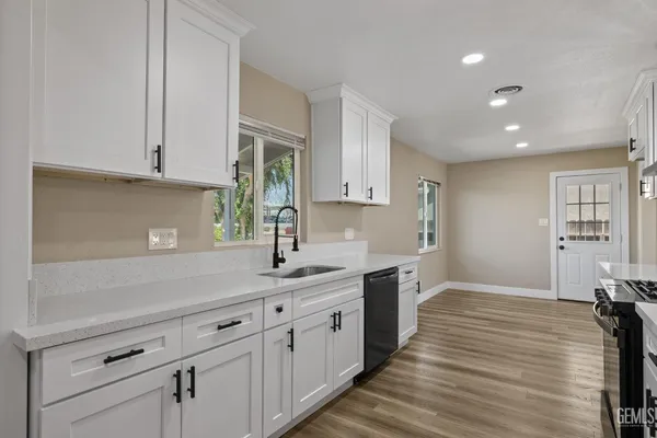 $355,000 | Undisclosed Address, Bakersfield, CA 93305