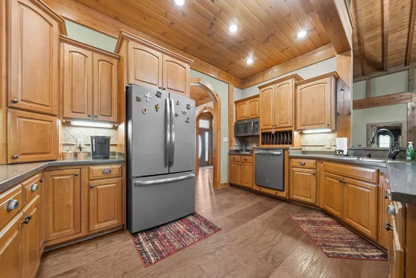$959,000 | 955 Stratton Road, Elkton, KY 42220
