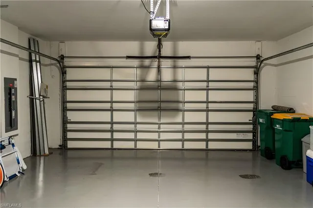 a view of a garden with lake