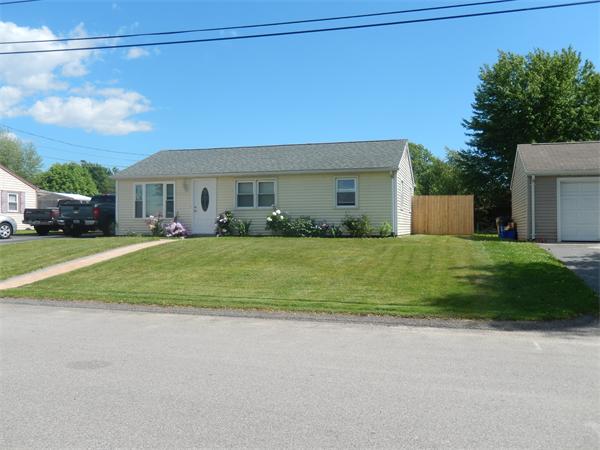 6 Scott Lane Bristol, RI 02809 - Photo 3 of 23