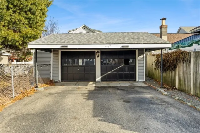 $1,500 | 154 Summit Street, Unit 2, Pawtucket, RI 02860