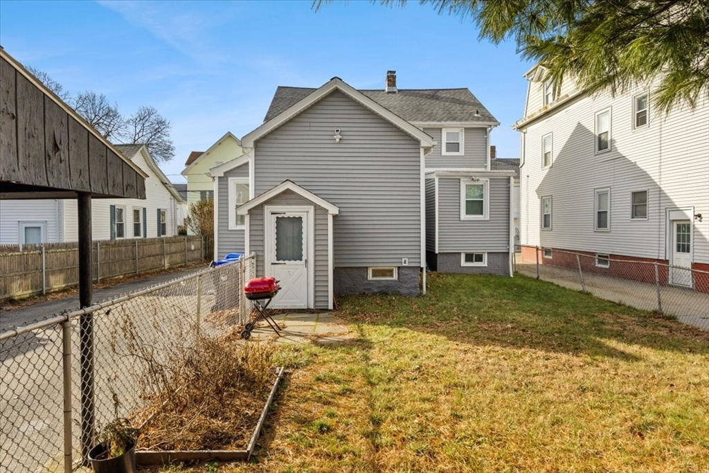 154 Summit Street, Unit 2 Pawtucket, RI 02860 - Photo 8 of 22