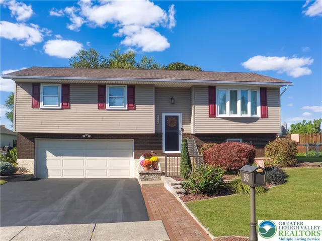 $345,000 | 508 Circle Drive, Catasauqua, PA 18032