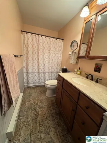 $345,000 | 508 Circle Drive, Catasauqua, PA 18032