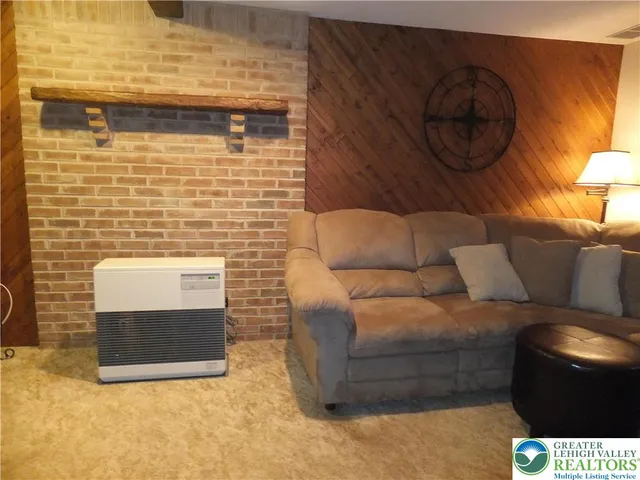 $345,000 | 508 Circle Drive, Catasauqua, PA 18032