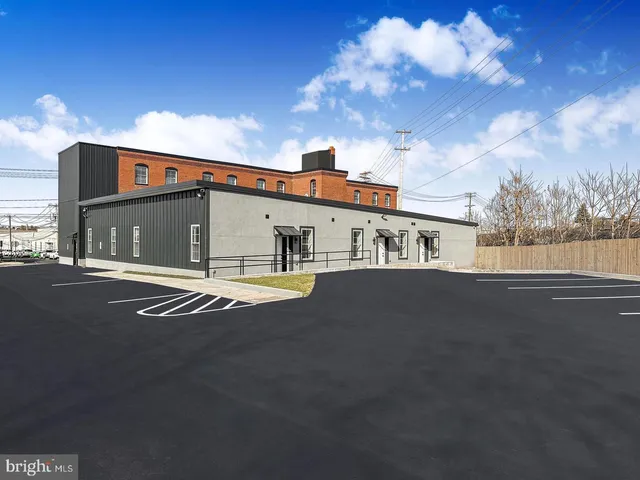 $2,095 | 501 North Cannon Avenue, Unit A211, Lansdale, PA 19446