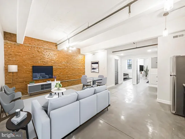 $2,095 | 501 North Cannon Avenue, Unit A211, Lansdale, PA 19446