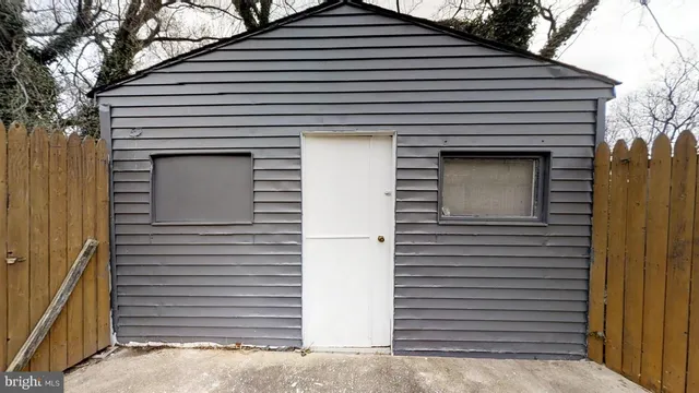 $190,000 | 3311 Kessler Court, Baltimore, MD 21227