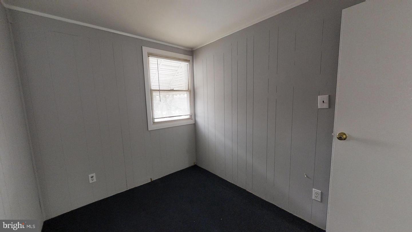 3311 Kessler Court Baltimore, MD 21227 - Photo 9 of 21