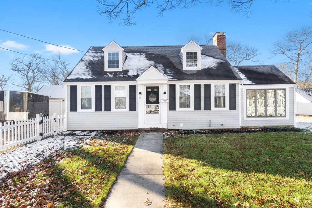 32 Woodside Avenue Wareham, MA 02532 - Photo 1 of 40 a front view of a house with a yard