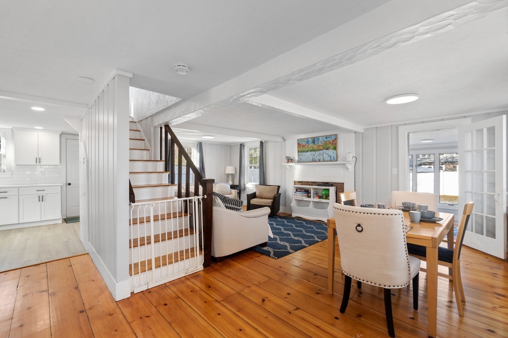32 Woodside Avenue Wareham, MA 02532 - Photo 11 of 40 a view of a livingroom with furniture and wooden floor