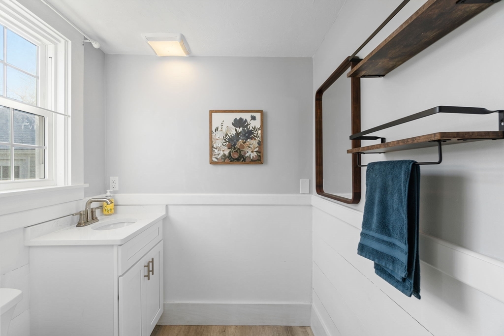 32 Woodside Avenue Wareham, MA 02532 - Photo 17 of 40 a bathroom with a sink and a tub